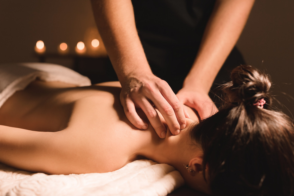 Top Health Benefits of a Therapeutic Massage 